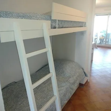 Apartment Capri Saint-Elme